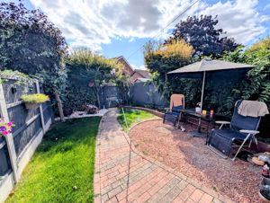 Photo 15- click for photo gallery